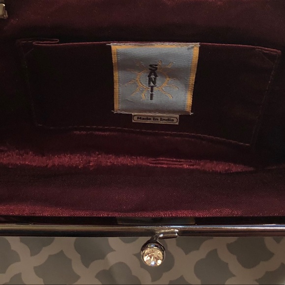 VINTAGE HANDBEADED  ELEGANT CLUTCH - Picture 6 of 13